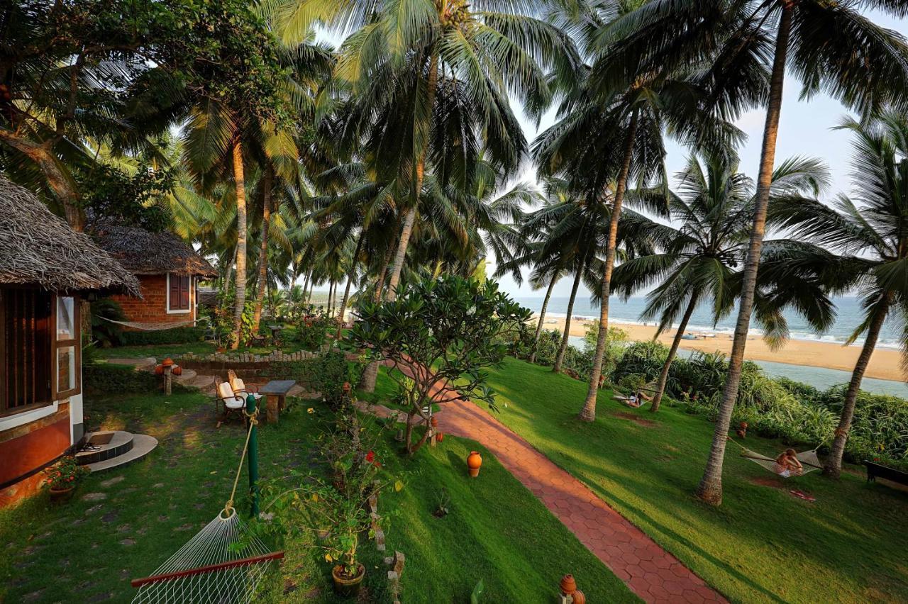 Soma Manaltheeram Ayurveda Beachvillage Kovalam Extérieur photo
