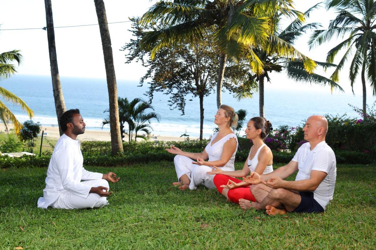 Soma Manaltheeram Ayurveda Beachvillage Kovalam Extérieur photo