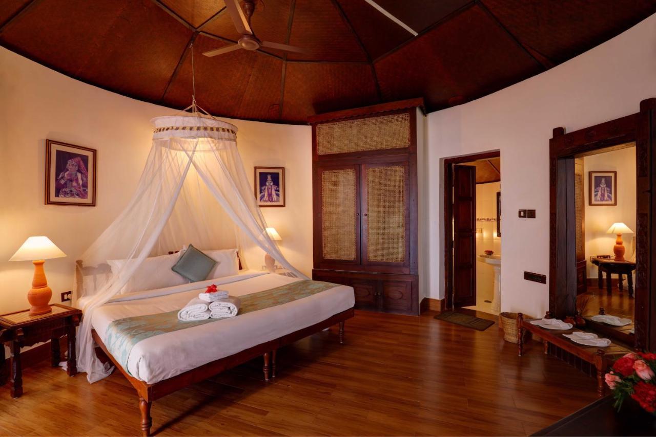 Soma Manaltheeram Ayurveda Beachvillage Kovalam Extérieur photo