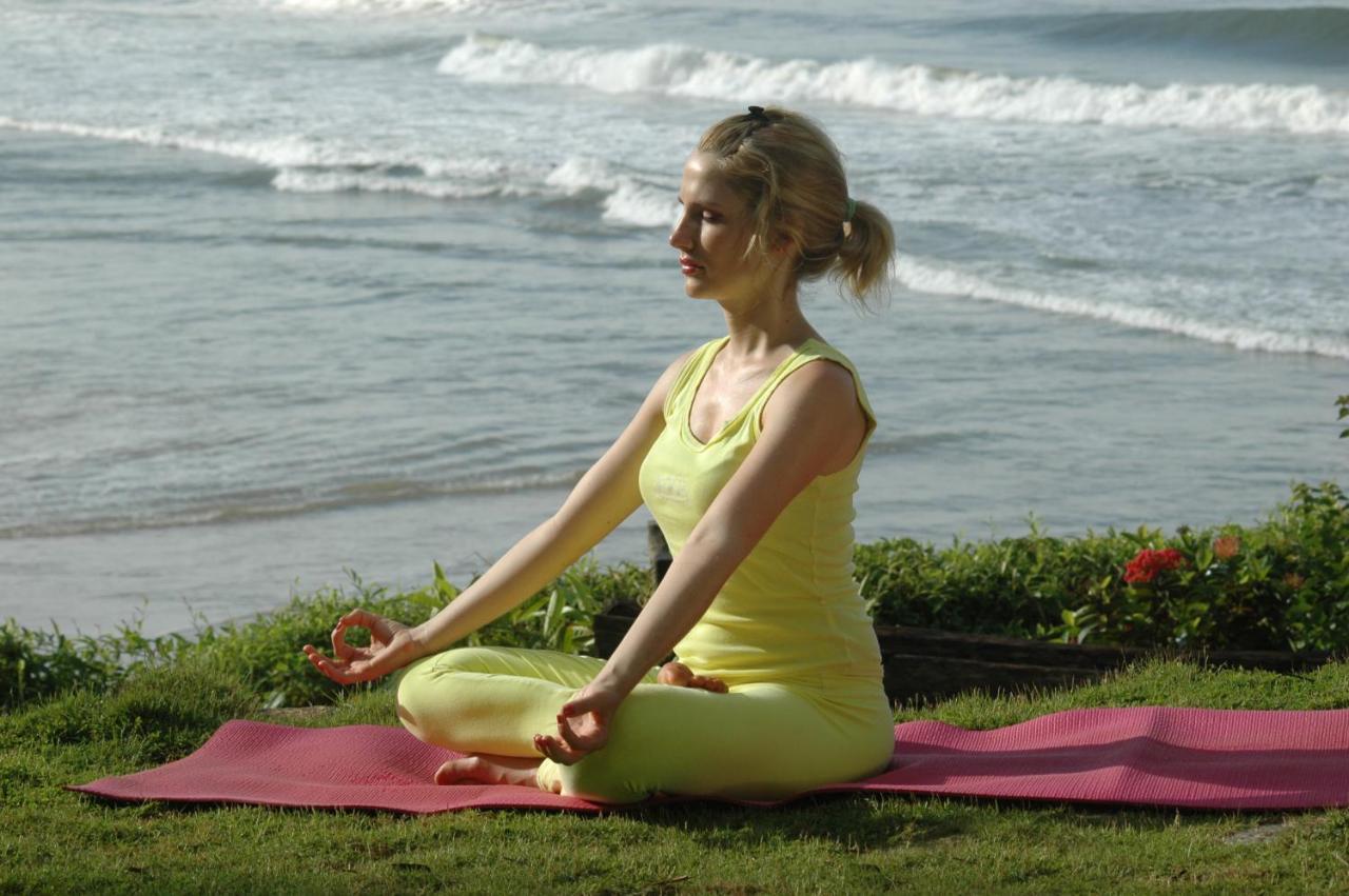 Soma Manaltheeram Ayurveda Beachvillage Kovalam Extérieur photo