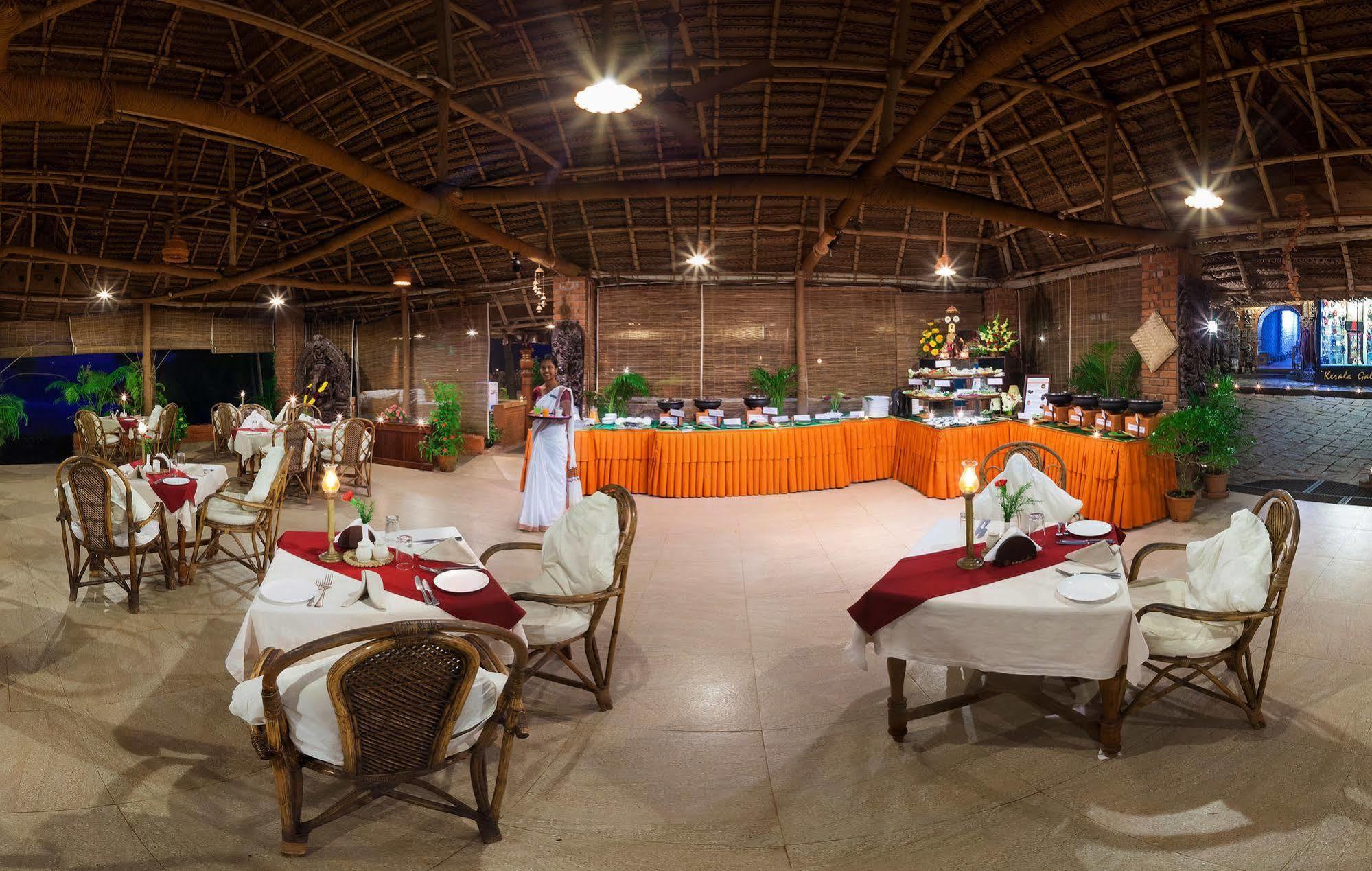 Soma Manaltheeram Ayurveda Beachvillage Kovalam Extérieur photo