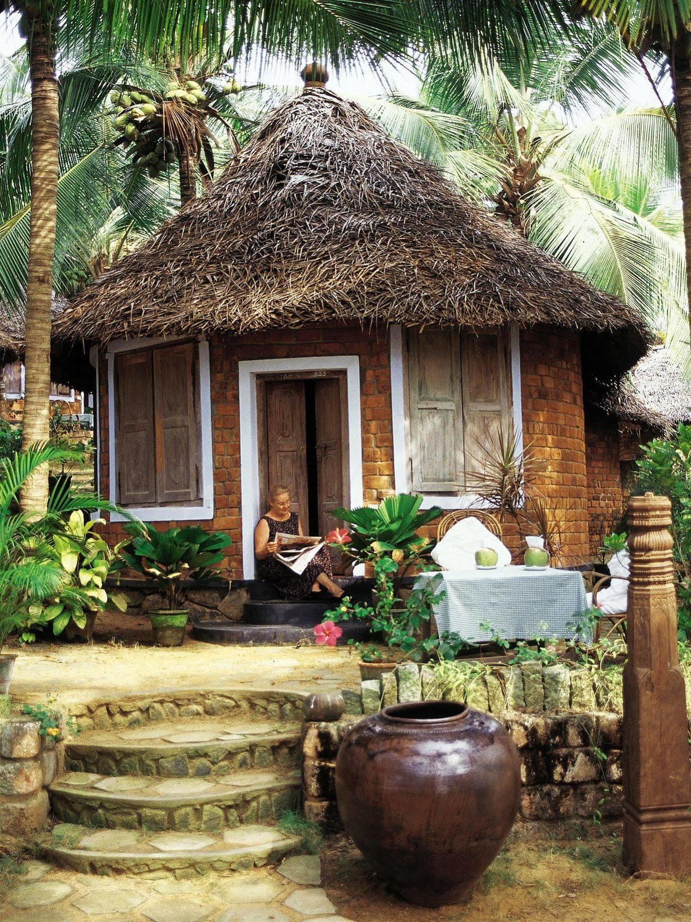 Soma Manaltheeram Ayurveda Beachvillage Kovalam Extérieur photo